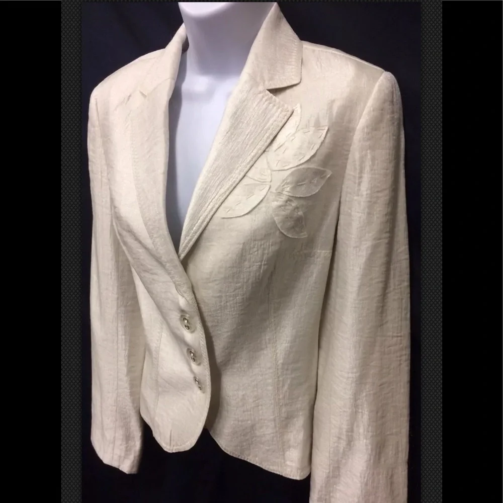 PEOPLE LIKE FRANK Anthropologie Blazer White Jacket Career Metallic Appliqué